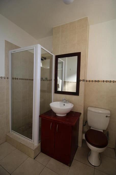 To Let 2 Bedroom Property for Rent in Morningside Eastern Cape